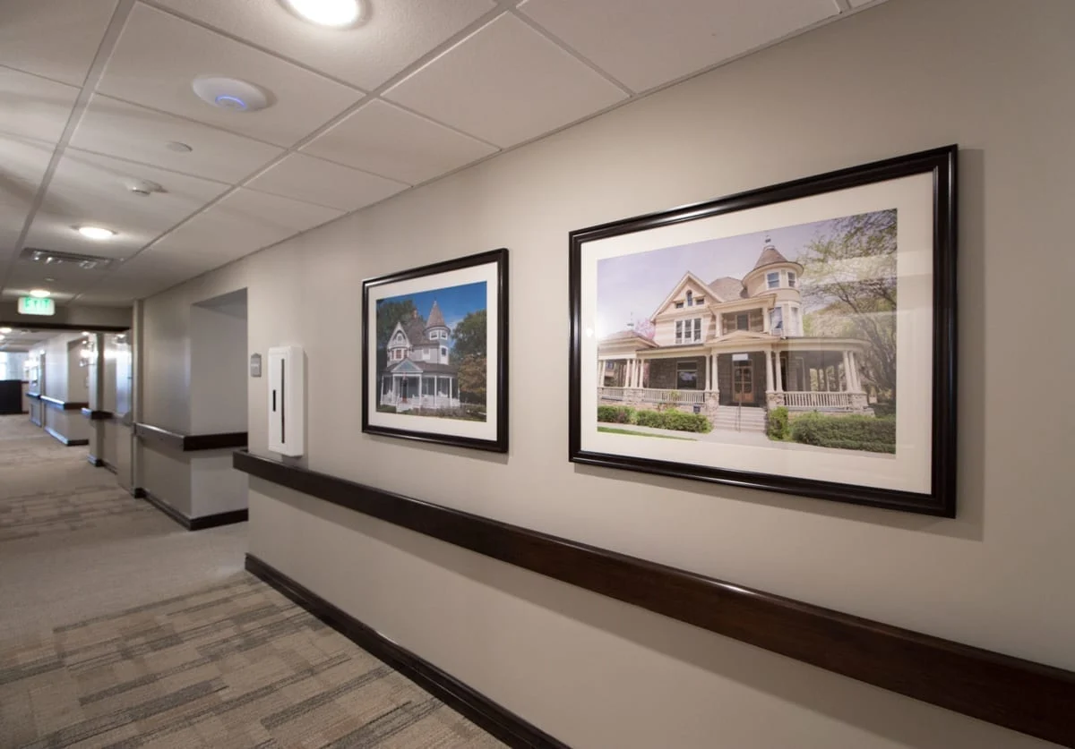 Cedarhurst of Lebanon Hallway 8