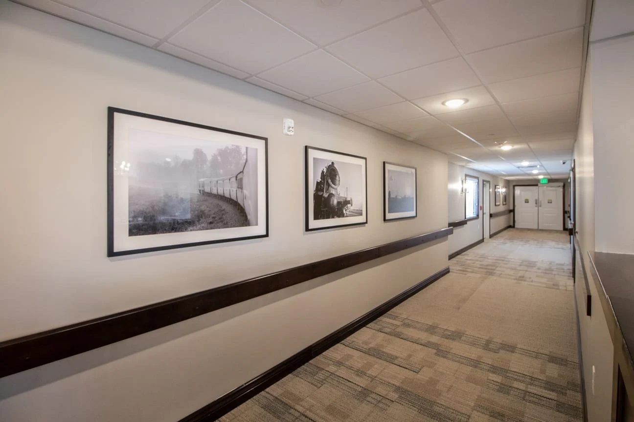 Cedarhurst of Lebanon Hallway 9